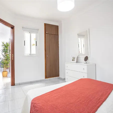 Live La Jaca El Remo Apartman *